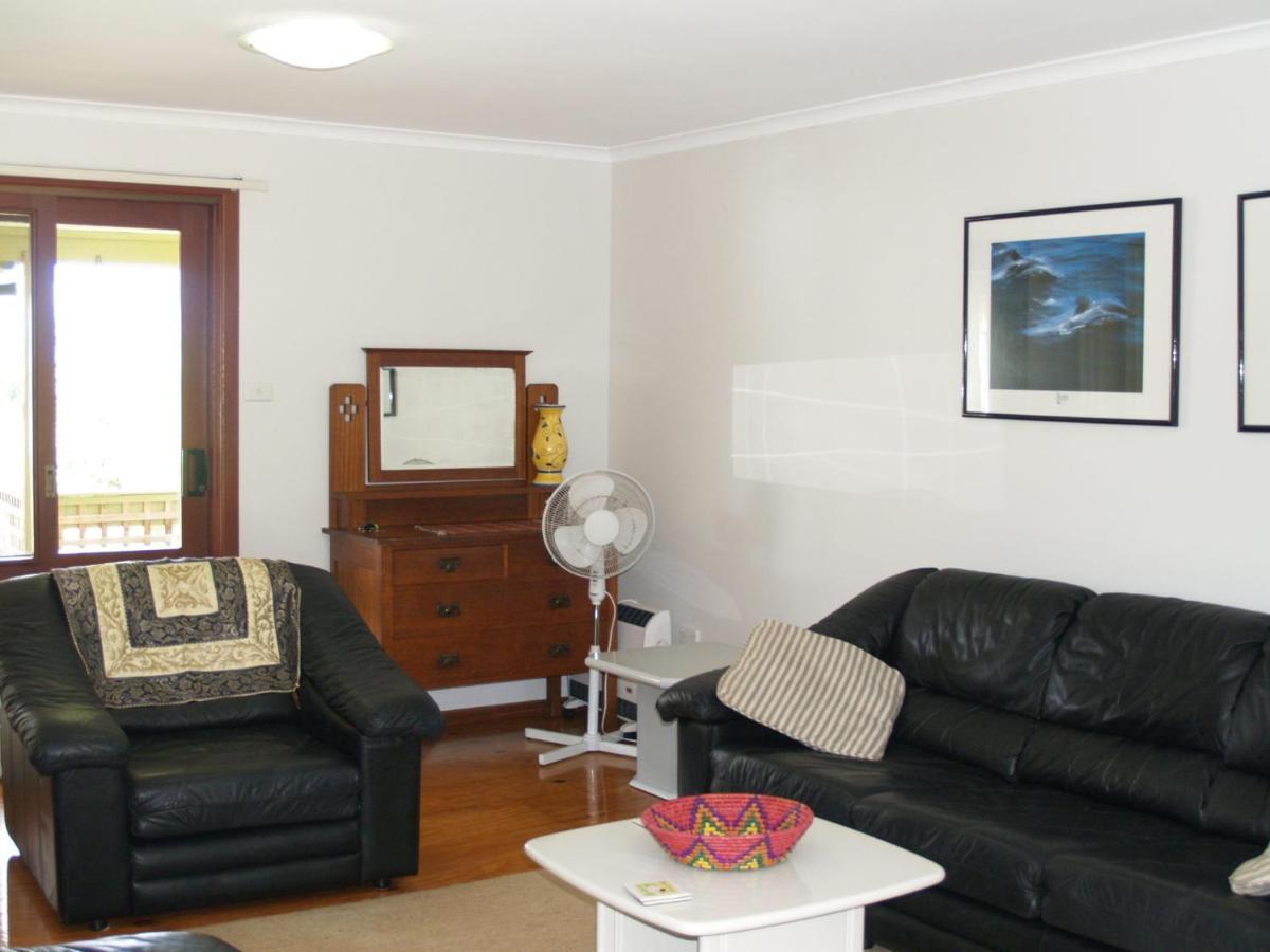 Rocky Beach Cottage 26 Pacific Drive พอร์ตแมคควอรี ห้อง รูปภาพ
